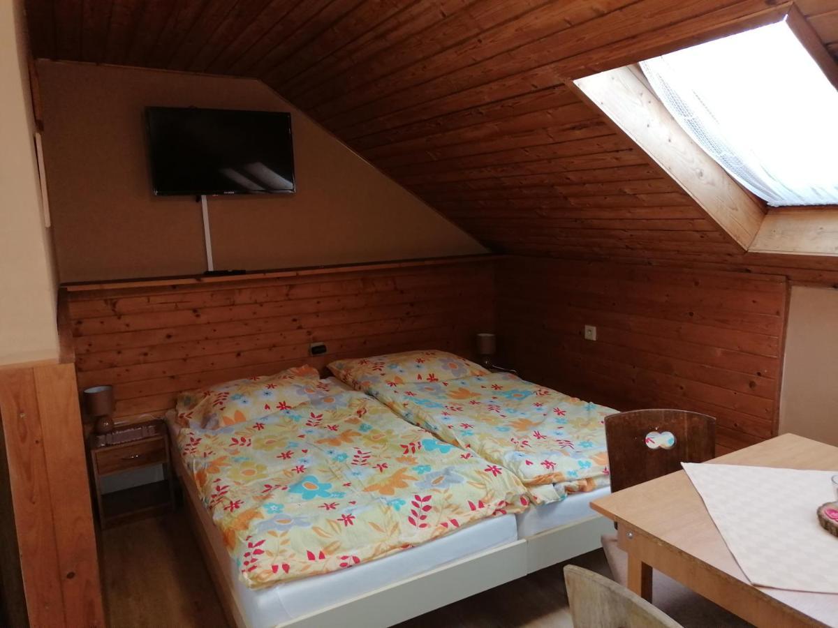 Hotel Privat Zvoncek Terchová Exterior foto
